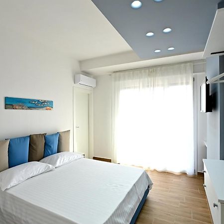 Kore Suites&Apartments Locri Luaran gambar