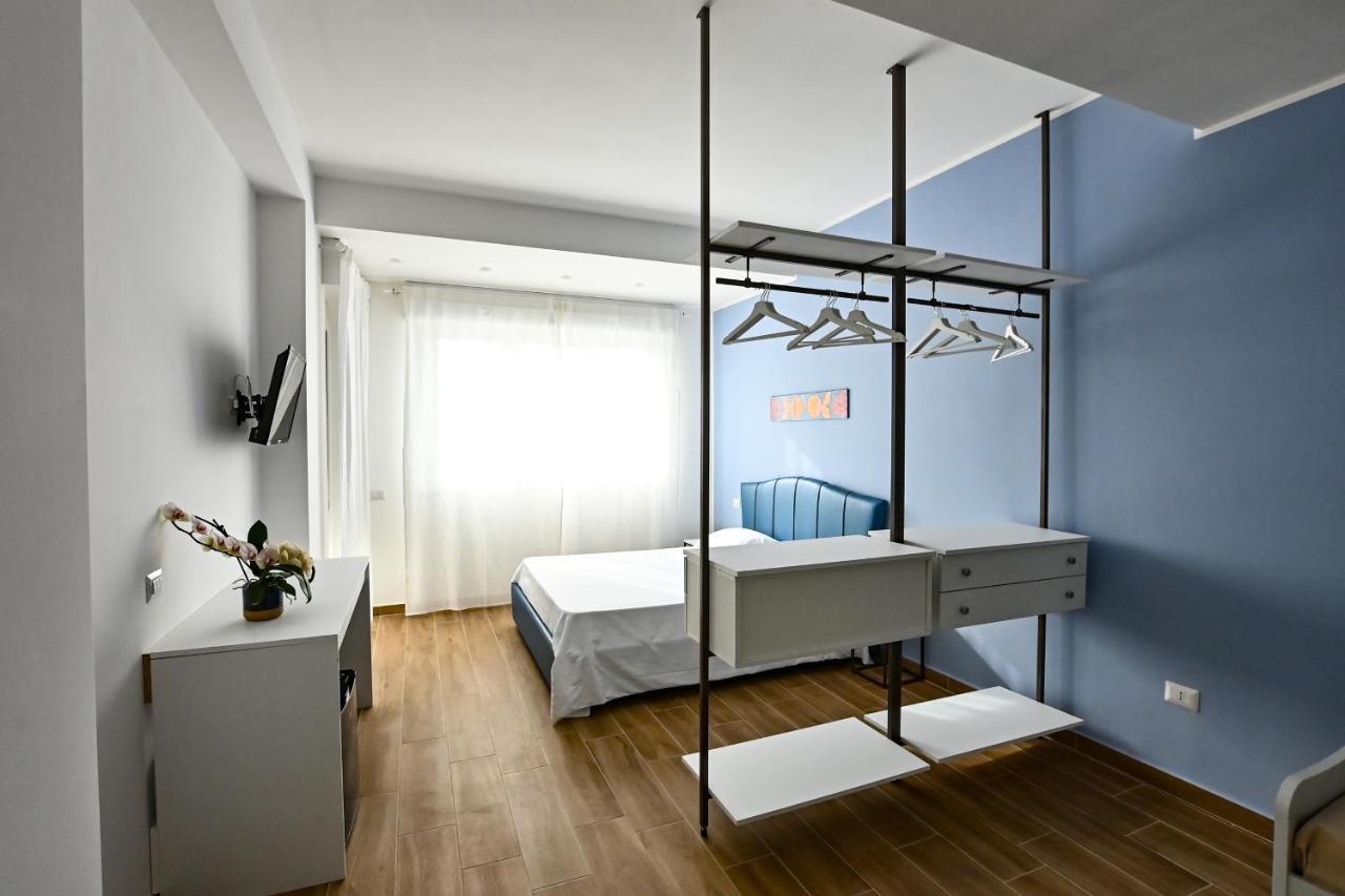 Kore Suites&Apartments Locri Luaran gambar