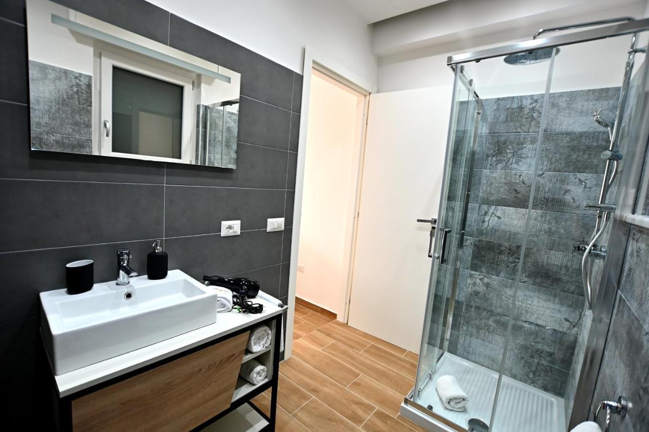 Kore Suites&Apartments Locri Luaran gambar